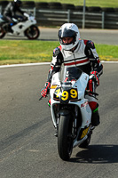 brands-hatch-photographs;brands-no-limits-trackday;cadwell-trackday-photographs;enduro-digital-images;event-digital-images;eventdigitalimages;no-limits-trackdays;peter-wileman-photography;racing-digital-images;trackday-digital-images;trackday-photos
